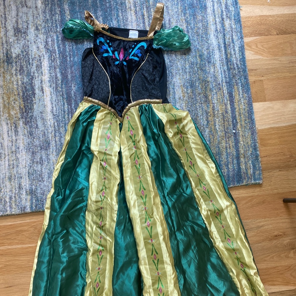 Princess Anna costume (Frozen)